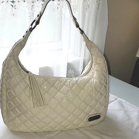 Perlina. Hobo style handbag,  ivory with light brown interior - Picture 1 of 9